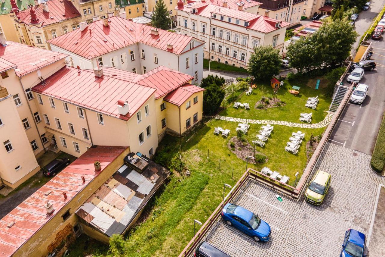 Spa Hotel Devin Mariánské Lázně Dış mekan fotoğraf