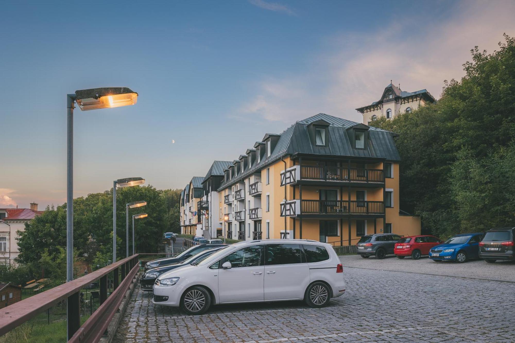 Spa Hotel Devin Mariánské Lázně Dış mekan fotoğraf