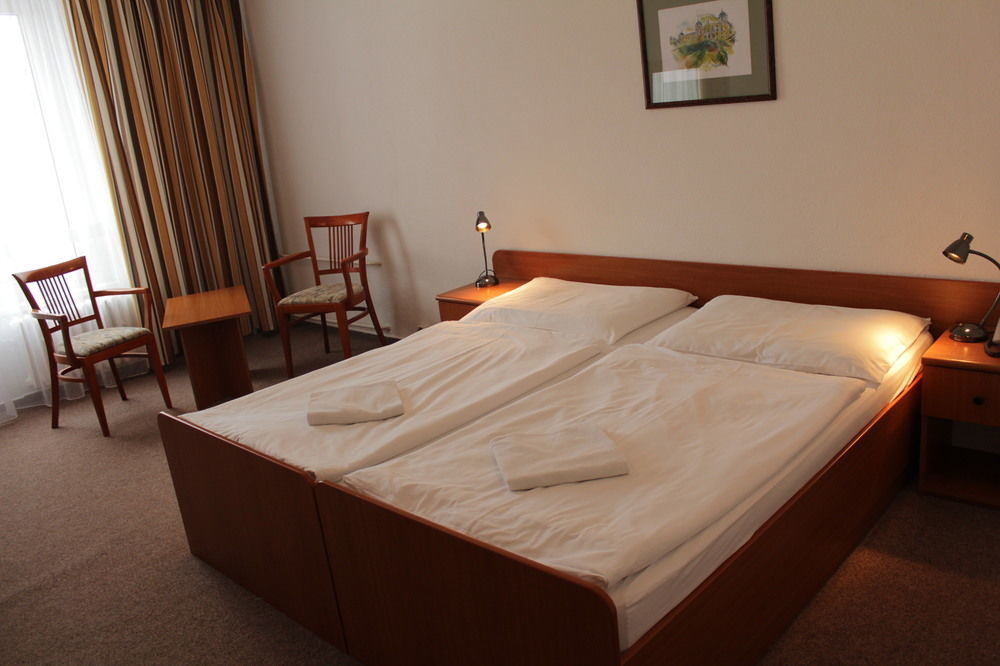 Spa Hotel Devin Mariánské Lázně Dış mekan fotoğraf