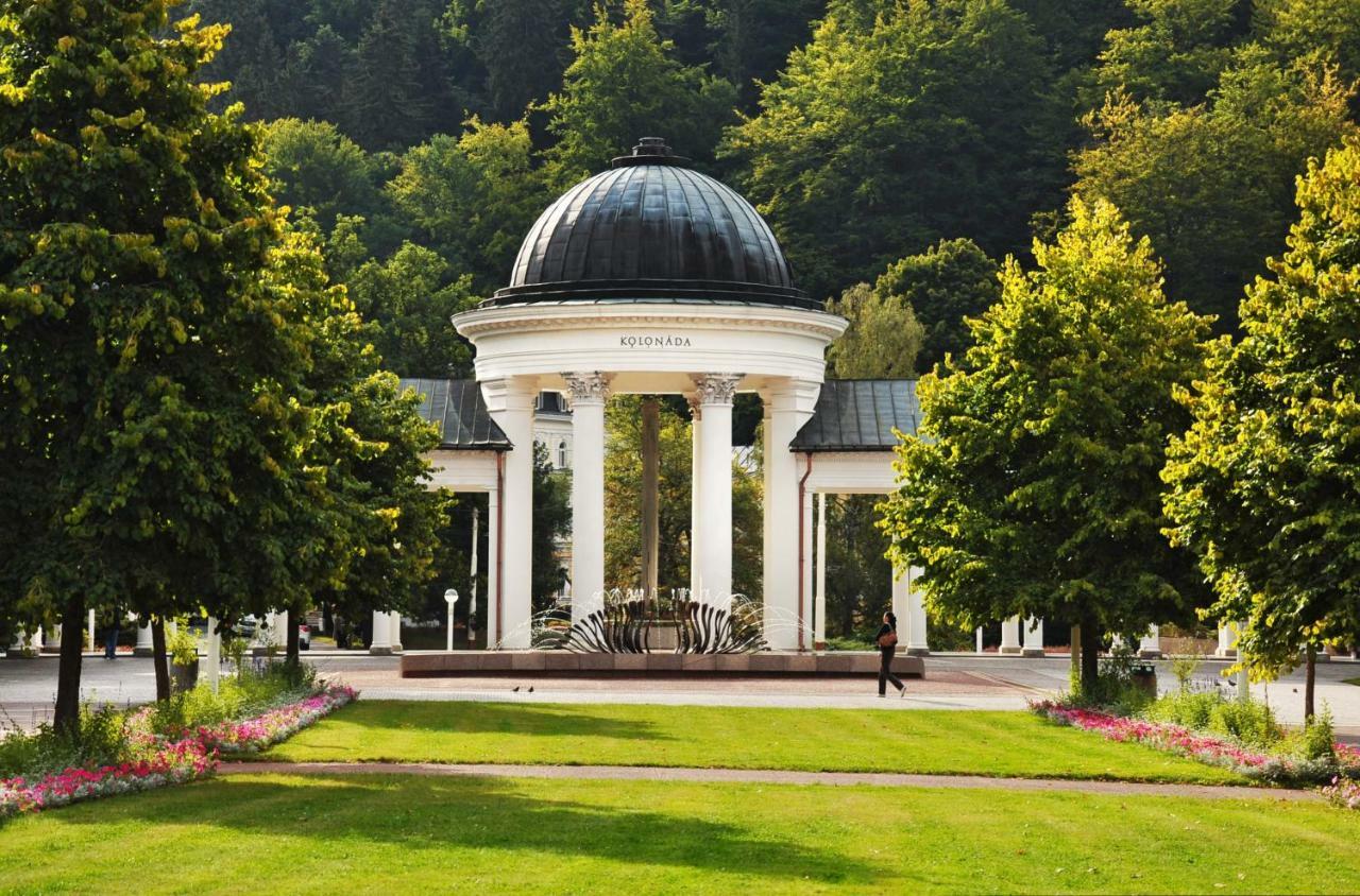 Spa Hotel Devin Mariánské Lázně Dış mekan fotoğraf